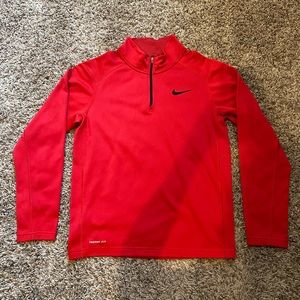 Red Nike Therma-Fit Pullover. Adult Small.